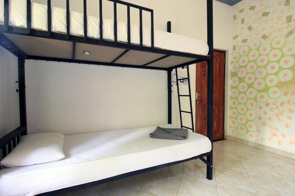 נגומבו Flipflop Hostel מראה חיצוני תמונה