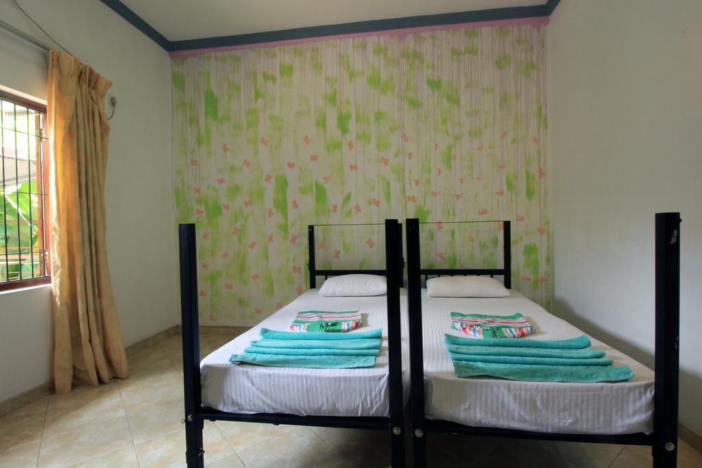 נגומבו Flipflop Hostel מראה חיצוני תמונה